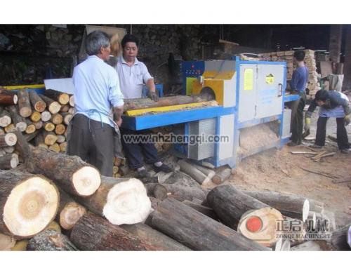湖南省汝城縣--鋸杉木加工現場